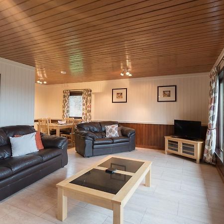 Minnigaff Conifer Lodge 25 With Hot Tub Newton Stewart מראה חיצוני תמונה
